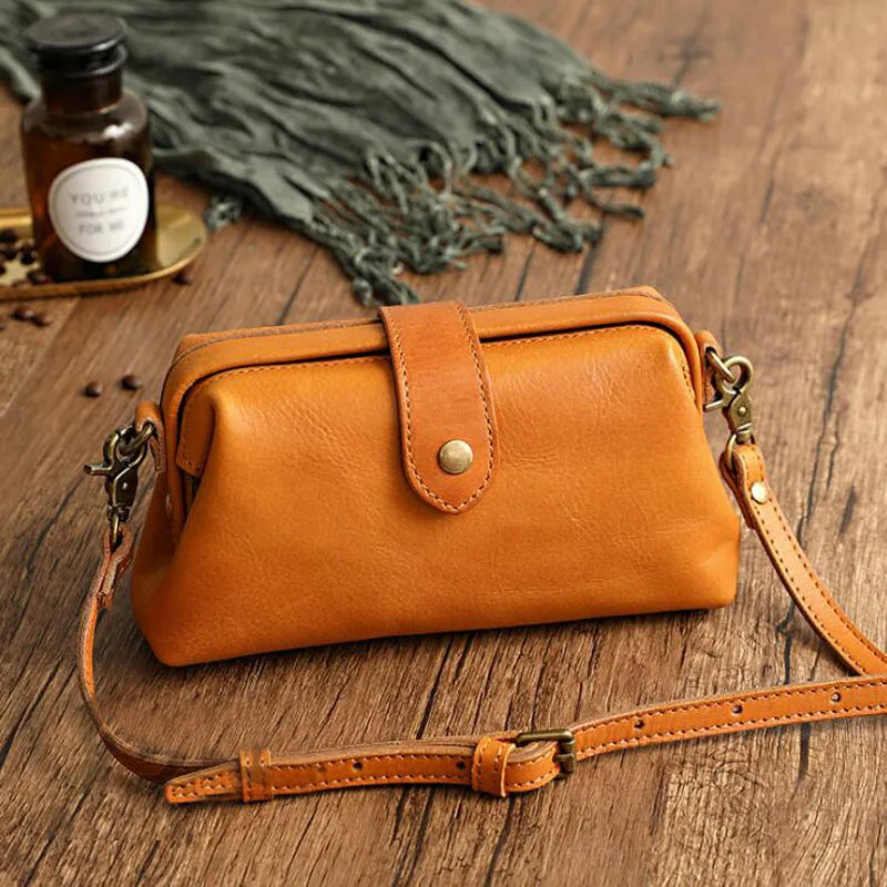 Ivy - Mini Leather Shoulder Bag